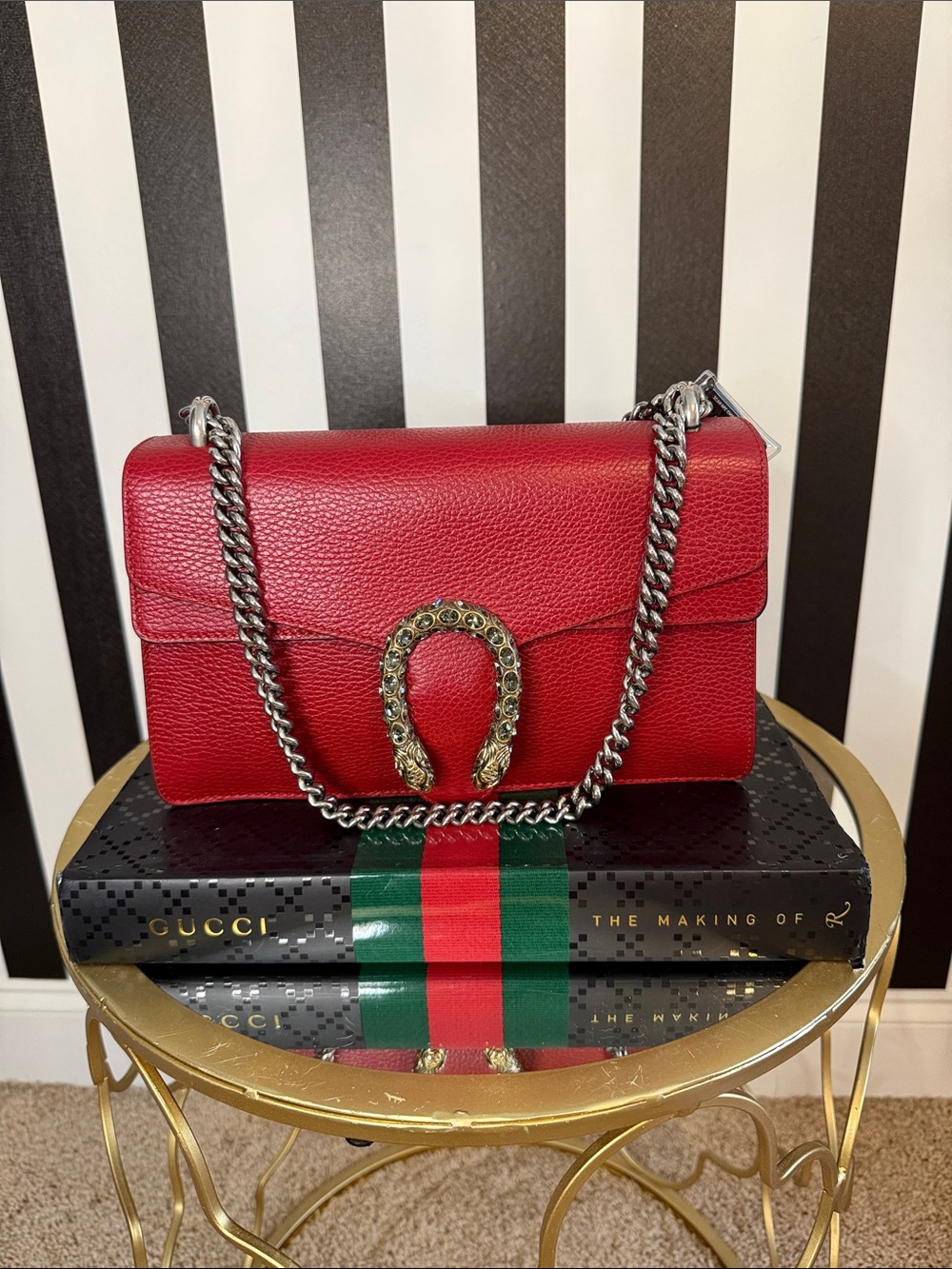 Gucci Red Leather Shoulder Bag with Silver Chain and Horseshoe Detail